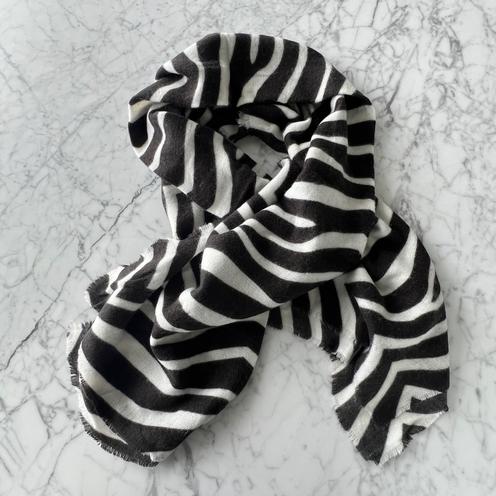 Zara Black & White Zebra Print Scarf/Blanket